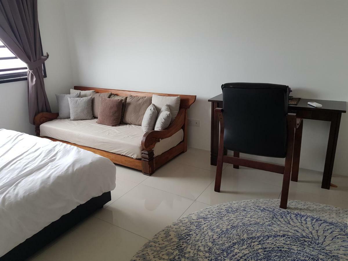 The Executive Seaview 1 At Icon Residence Kuala Terengganu Bagian luar foto