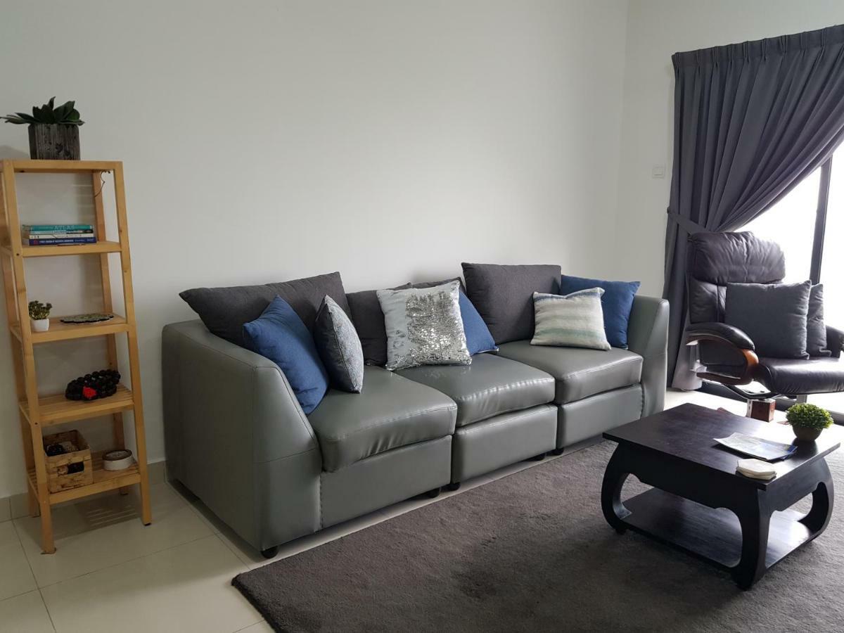 The Executive Seaview 1 At Icon Residence Kuala Terengganu Bagian luar foto